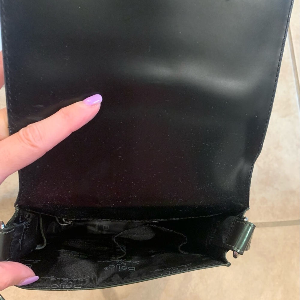 Beijo by Susan Handley Green Purse with Dust Bag - Picture 5 of 5